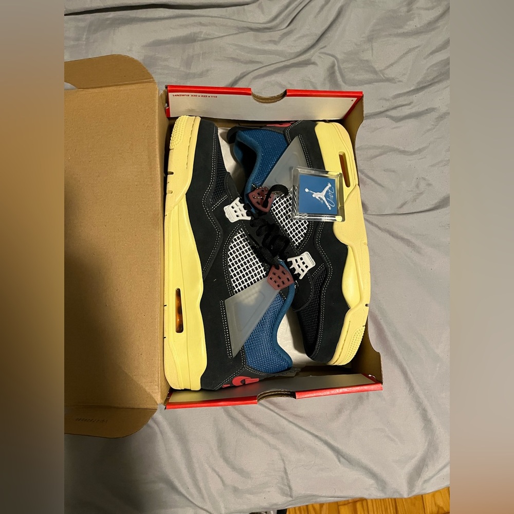Jordan 4 Union Off Noir